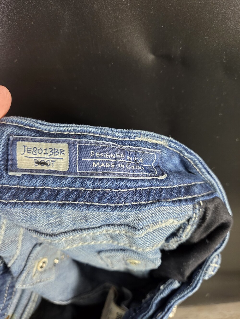 Miss Me Jeans - Picture 4 of 5